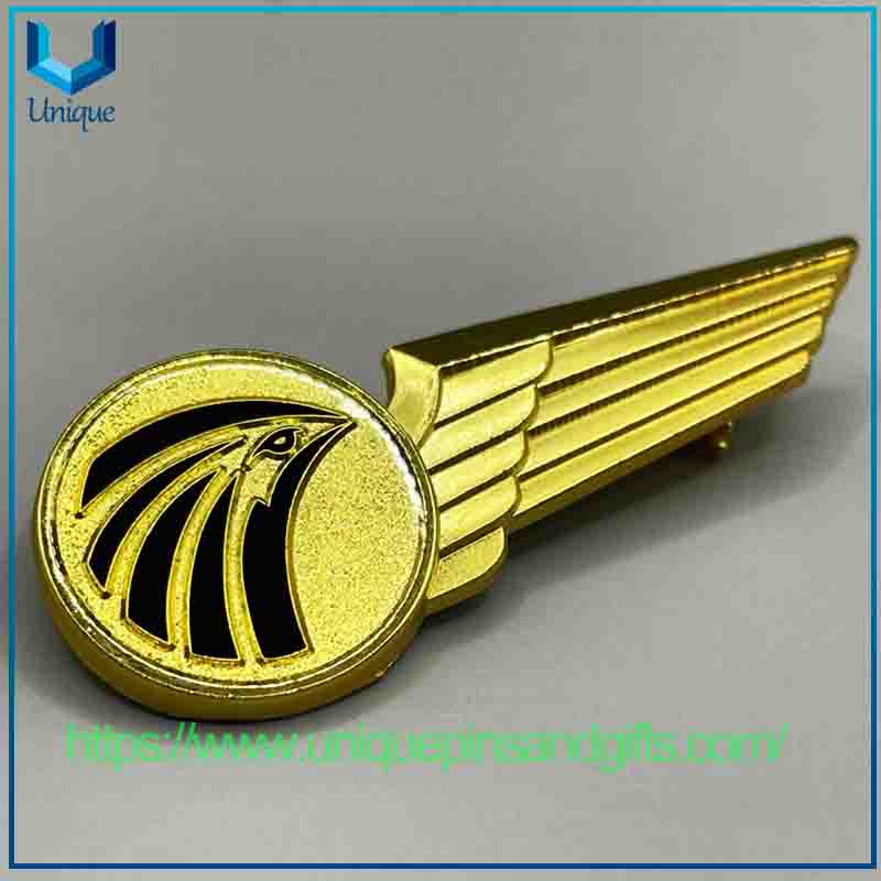 Gold Plating Badge Lapel Pin Brooch, Greek Air Force Pilot Badge (4) Gold Plating Badge Lapel Pin Brooch, Greek Air Force Pilot Badge (4)