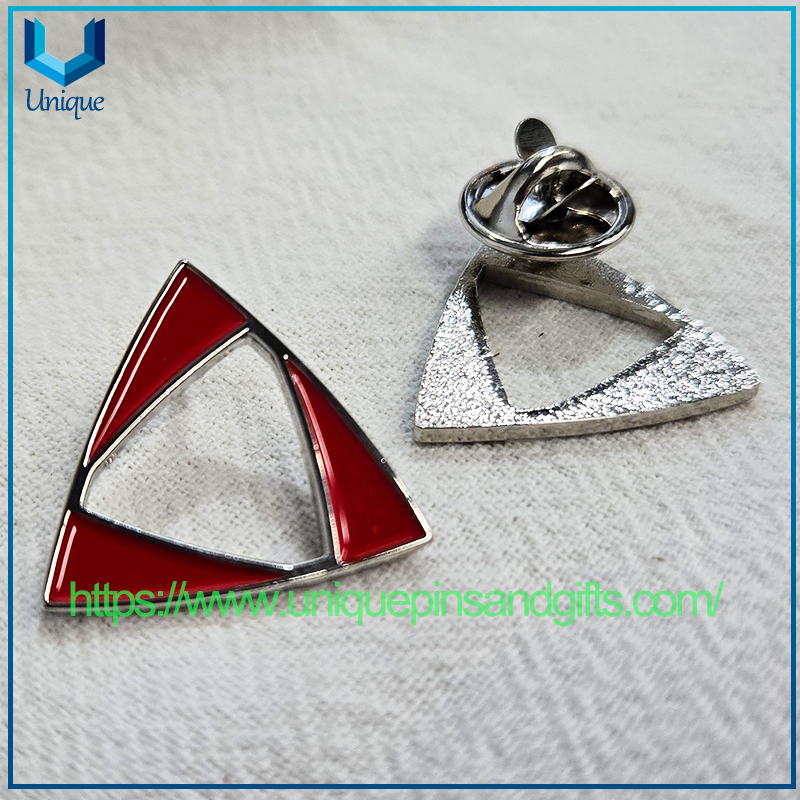 Customize Thailand Magnet HEMP Lapel pin with UV Printing (3) Customize Thailand Magnet HEMP Lapel pin with UV Printing (3)