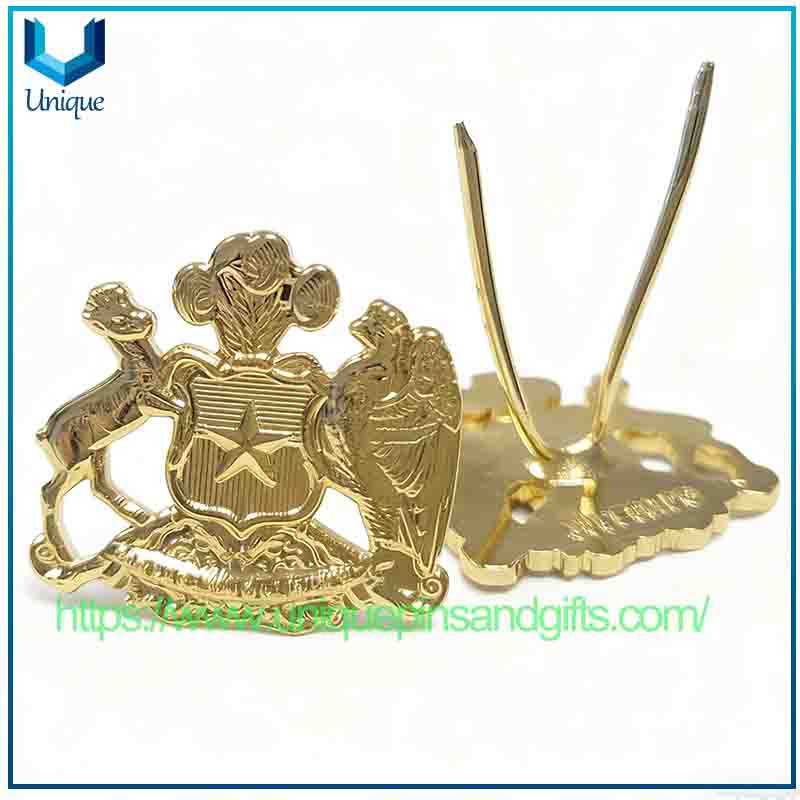 Metal Gold Plated Badge Brooch Lapel Pin Cuff-link (2) Metal Gold Plated Badge Brooch Lapel Pin Cuff-link (2)