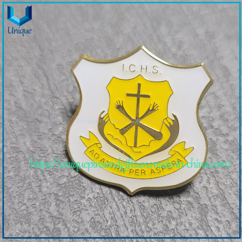 Free Sample Custom School Uniform metal Brooch, Caps Emblem, Fashon Decoration Multi-Color assorted School Lapel Pin