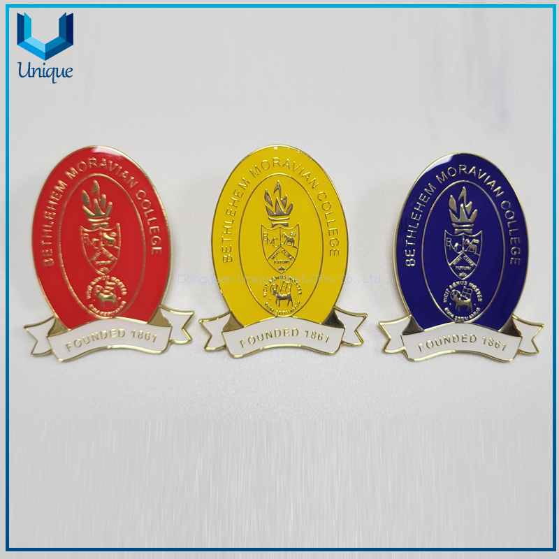 Custom Metal Enamel Lapel pin with Epoxy, Gold School Metal Brooch, Football/Track& Field /Soccer Ball/Basket Ball/Cricket/Badminton/Tennis sports Metal Pin