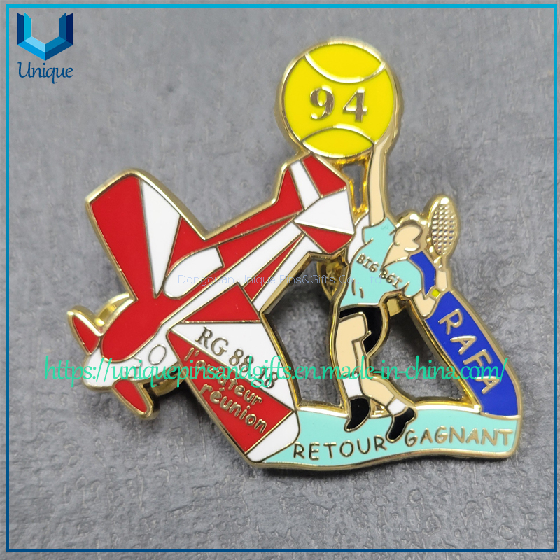 High Quality French Souvenir Pin Collector in Customize, Gold Multi-color assorted Le Temple Du pin's Metal Brooch