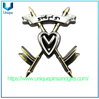 Customized Metal Badge 3D Gold-plated Emblem with Pakistani National Flag Logo