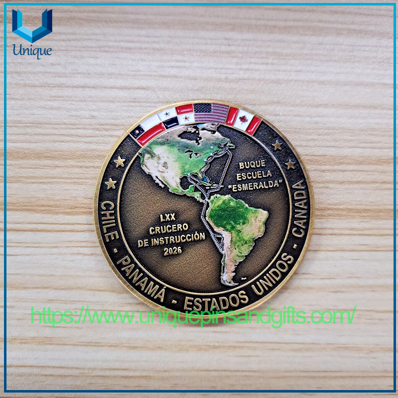 Custom Design ARMADA DE CHIL 3D Metal Gold Plating Colourful Commemorative Coins