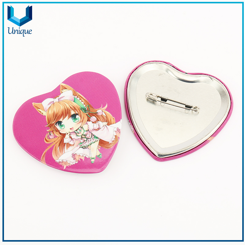 017-006 VOGRACE fashion OEM cheap logo custom cartoon anime heart button wholesale plastic tinplate badge buttons with safety pin