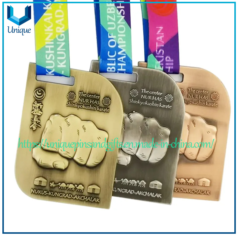 Custom Made 3D Sport Metal Medal Gold Silver Bronze Military Medal Judo Taekwondo Running Marathon Football Soccer Basketball Karate Custom Medals with Ribbon