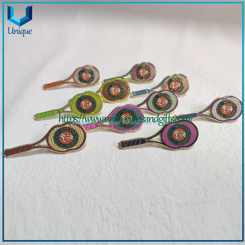 Custom Fashion Decoration Metal Brooch Pin, French Paddle Racket Carros Lapel Pin