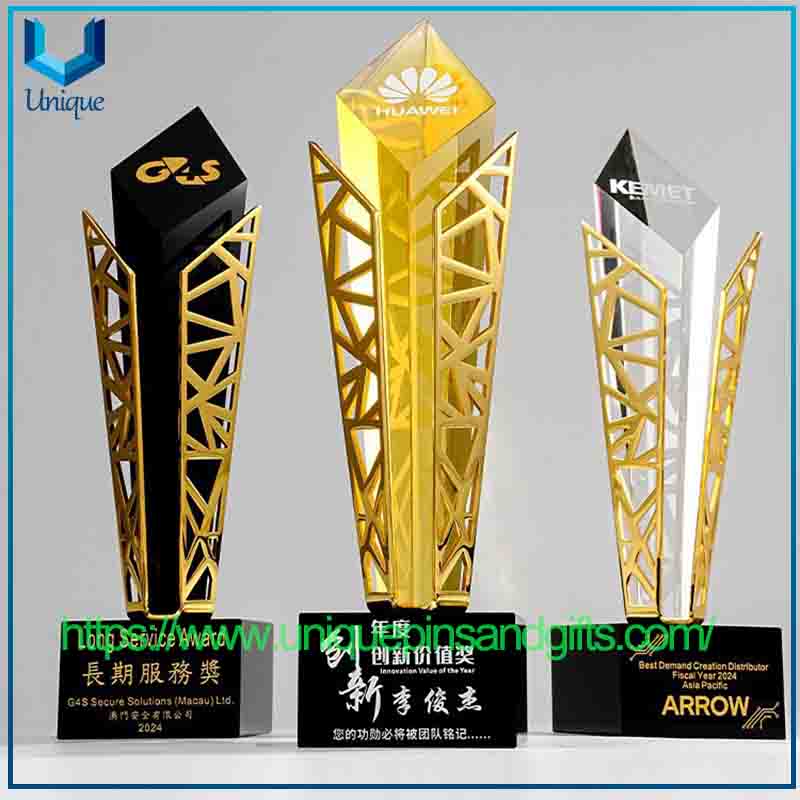 Peak Moment High-End Elegant Crystal Metal Award Trophy Creative Annual Conference Award Trophy Outstanding Employees Award Trophy