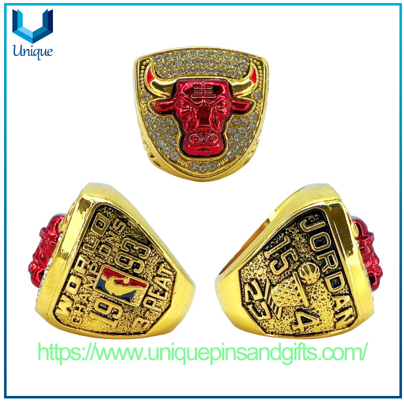 Customize Championship Finger Ring Flip-open Rotating Bulls Sports Souvenir Gift Championship Finger Ring