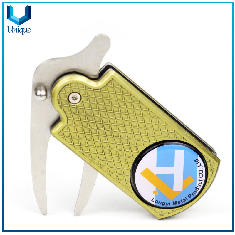 Fashion Golf Accessories, Golf Metal Divot Tool with Customized Golf Ballmarker in Set for Promotional Gift,Golf Divot Tool with Bottle Opener Funtion