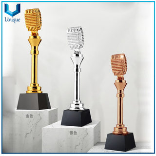 Europe Metal /Resin Microphone Trophy, Music Festival Souvenir Crystal Singing Trophy Cup,Customize Engraving Logo Gold, Silver, Brass Trophy 
