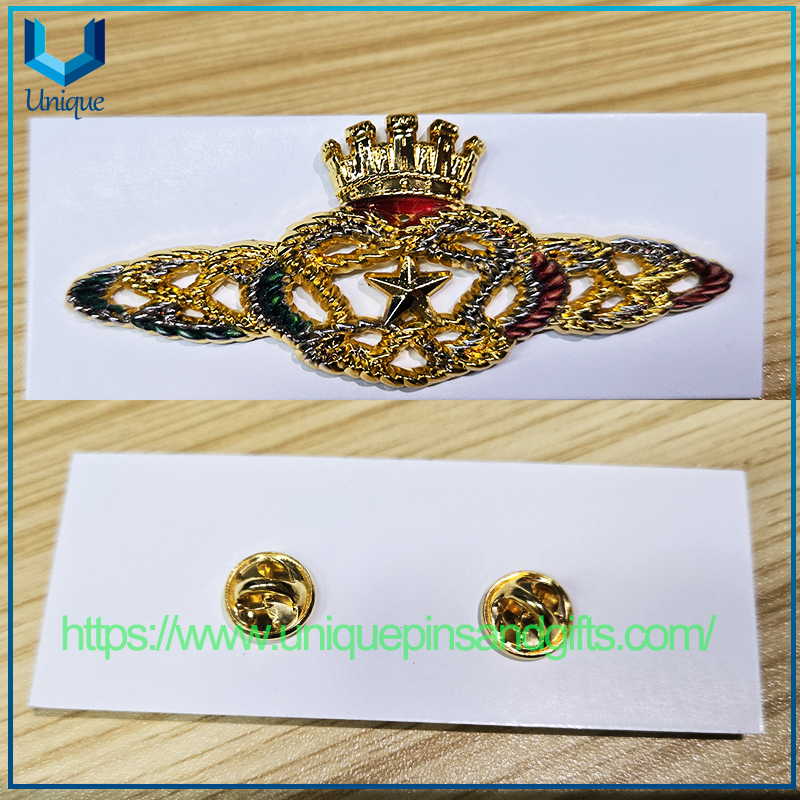 Custom Metal Art Crafts 3D Logo Lapel Pins Badges Plating Gold Uniform Butterfly Clutch Emblem for USA Air Force Security