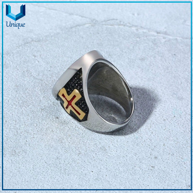 manufacturers wholesale new hot selling punk Templar Cross crown ring steel men's Ring