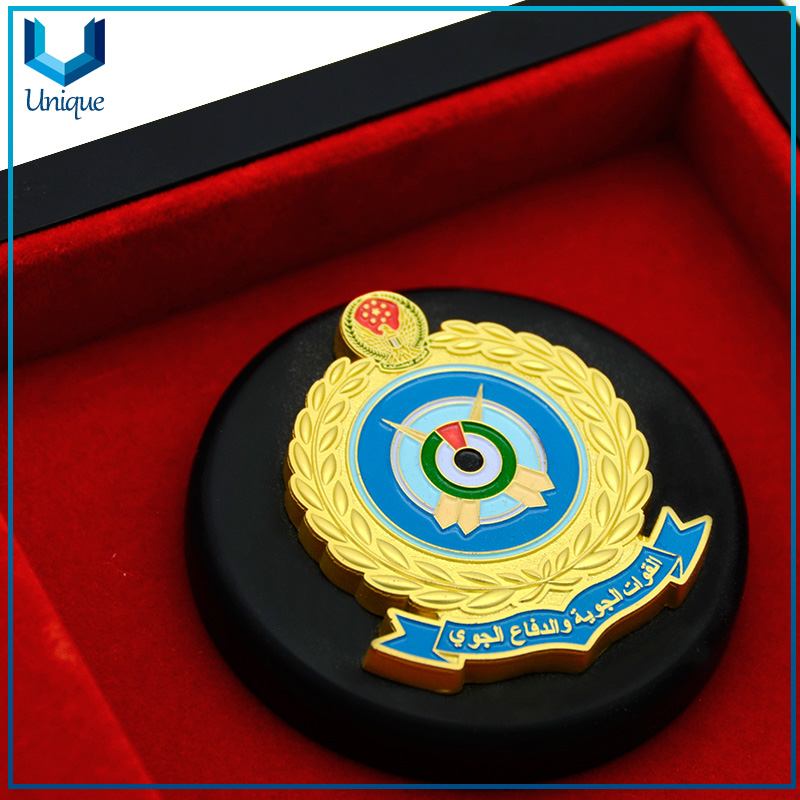UAE Air Force /Air Defense Medal with Wood Box, High Quality 24K gold plating Gold Medal Trophy for Awards, Military Plaque for Souvenir Gifts