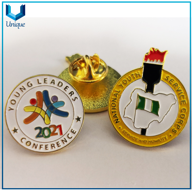 Cheap Free Sample, Free Design Custom Design Lapel Pin, Soft Enamel Lapel Pin, Nigeria Gold Lapel Pin, School Pin Badge with Butterfly Clutch