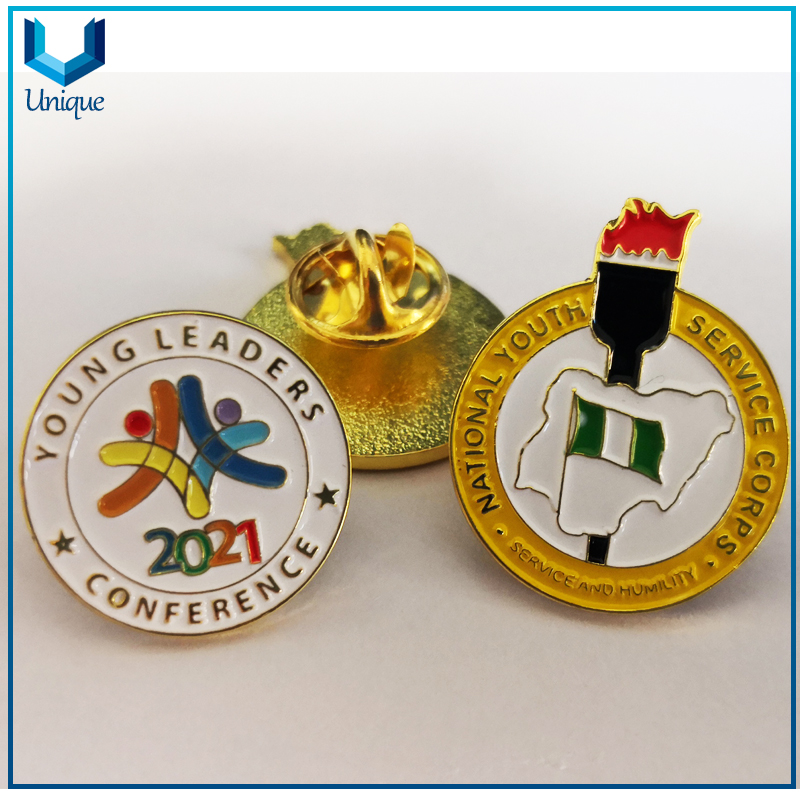 2021 Nigerial Leader Lapel pin,Customize Design 1 inch Gold Pin Badge, Community, Nigeria School Brooches in Die Struck 