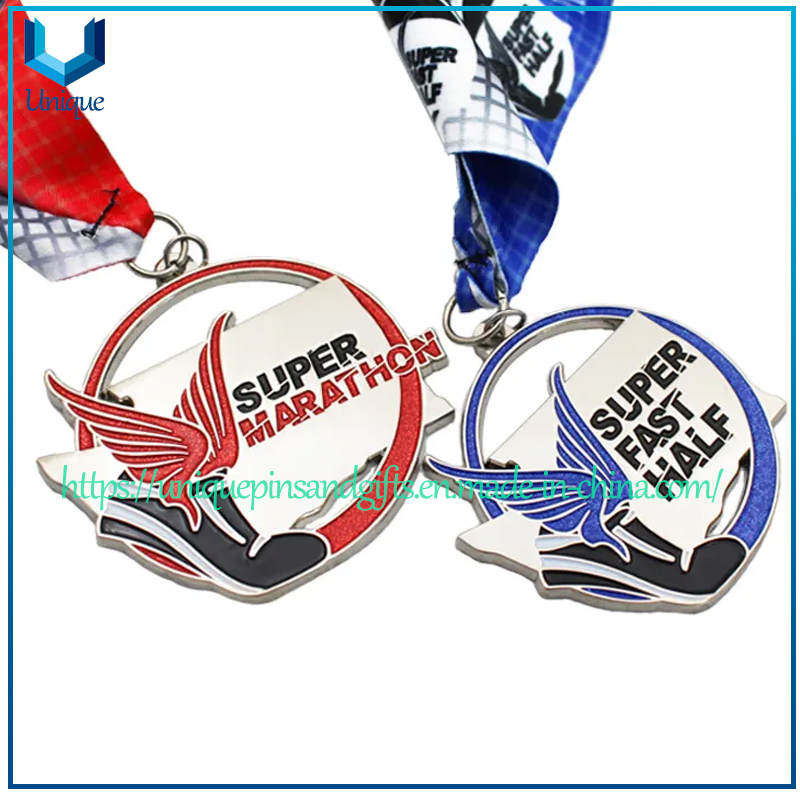  Customized 3D Gold Metal Wrestling Bike Cycling Swimming Judo Karate Bike Run Football Racing Soccer Finisher Triathlon Marathon Sports Medal