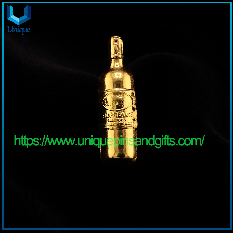 Custom Bronze Gold Plating Uppercase Letters A-Z Bottle Lapel Pin Brooch Badge