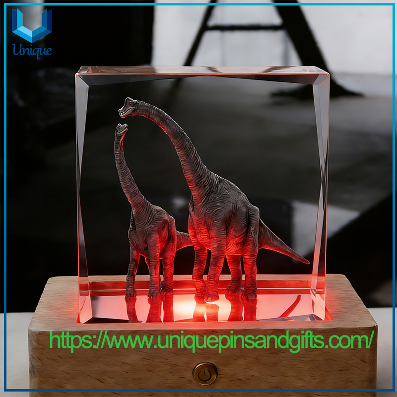 Customized Crystal Medals Crystal Trophies Crystal Decorative Ornaments with Laser-engraved Text Patterns Inside The Crystal LED Light