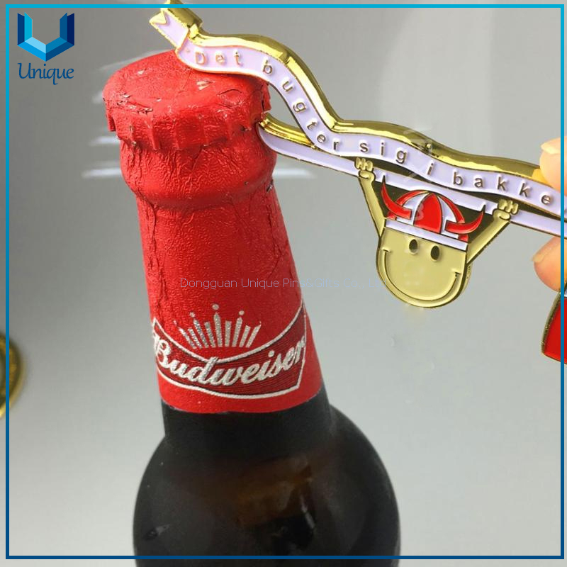 Qatar Fashion Metal Keychain Botter Opener, Customize Flag style Die Cast Zinc Alloy Bottler Opener for Souvenir Gifts
