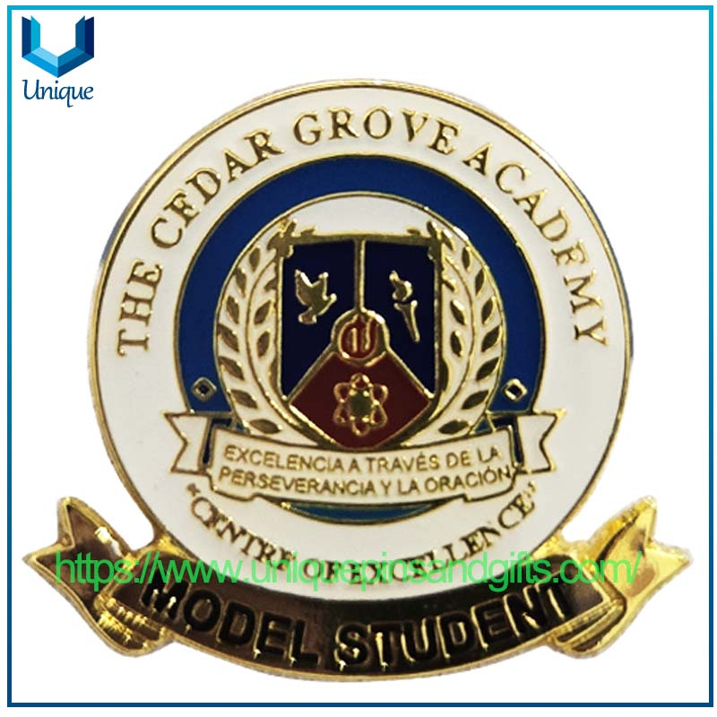 Custom Design Logo Soft Enamel School Metal Lapel Pin School Badge with Epoxy