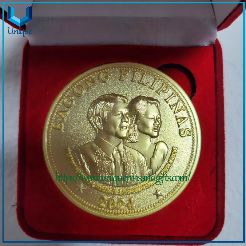 High Quality Custom 2 Inches Bronze 3D Bagong Pilipinas Pressident Medal in gold plating with velvet box