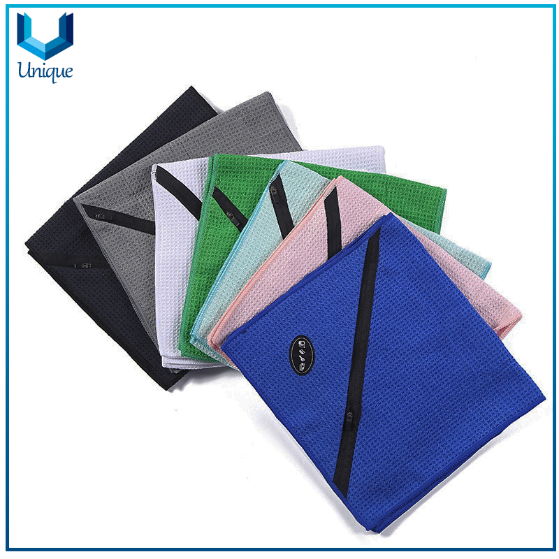 Cooling Microfiber Towel, customize Logo waffle Golf Towel with Portable Zipper Pocket, Sport fashion Towel for Promotional Gifts