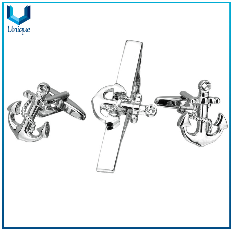 Factory Wholesale Custom 3D Anchor Cufflink / Anchor Tie Pin Tie Bar in Nickel Plating for Souvenir Gifts with Gifts Box Packing