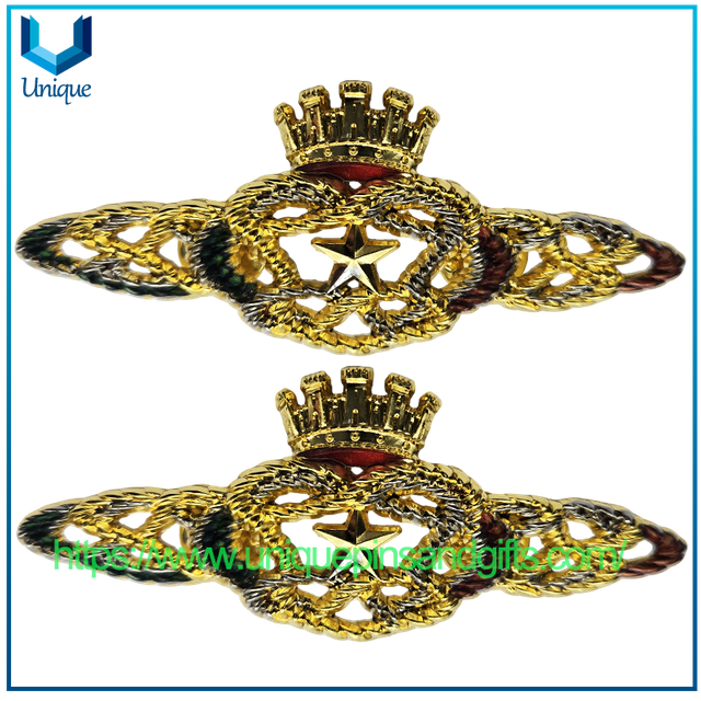 Custom Metal Art Crafts 3D Logo Lapel Pins Badges Plating Gold Uniform Butterfly Clutch Emblem for USA Air Force Security