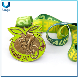China Wholesale Metal Crafts Factory, 3D Bicycle Racing Medal, Zinc Alloy Medal, Soft Enamel Souvenir Medal for Promotional Gifts