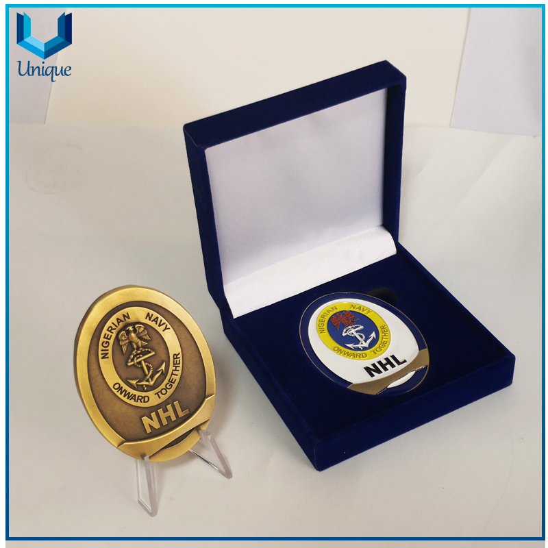 Customize Coin Medal, Antique Brass Plated 3D Medal with Velvet Box Packing, Soft Enamel Medal in Customize Design for Honor