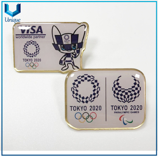 China Manufacturer Offset Pin, Free Design Fashion Metal Brooches, Fan Pin Gifts, Souvenir Gold Pin 