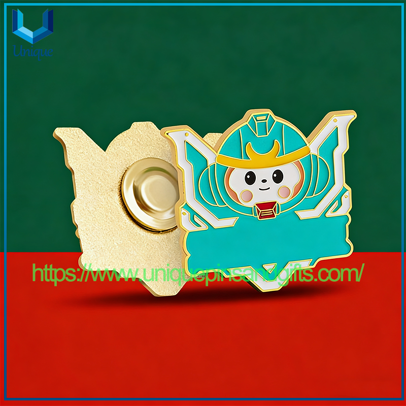 Customized Metal Badges Anime Cartoon Enamel Badges Zinc Alloy Brooches Pins