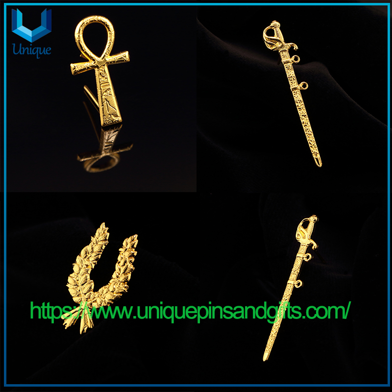 Custom 3D Metal Animal Sword Spike Gold Plating Lapel Pin Badge