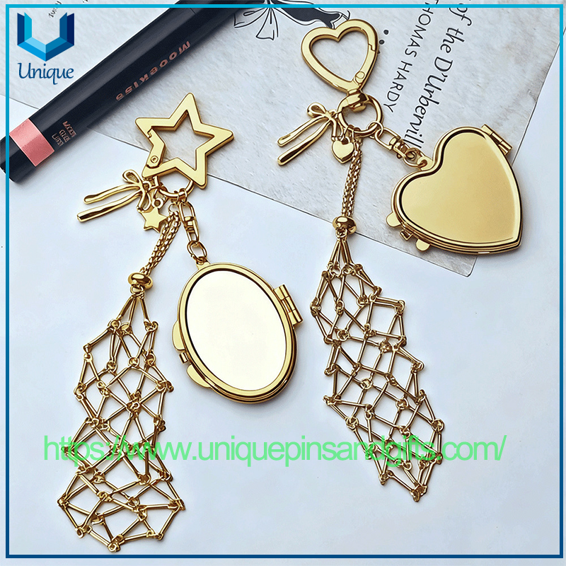 New Style Golden Stainless Steel Lipstick Net Bag Pendant Fashionable Lipstick Bag Pendant Ladylike Keychain Pendant