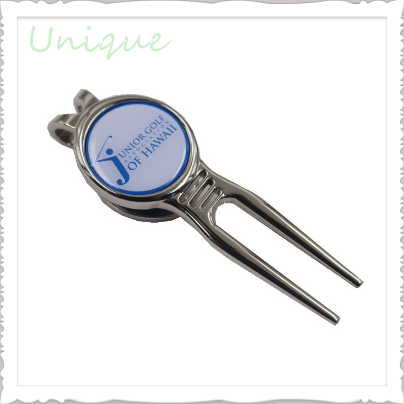  Cheap Custom Golf Divot Repair Tool Cigar Holder w/ Printing Ballmarker with Epoxy in Set, Wholesale Retractable Blank Metal Divot Tool in Cusomize Logo
