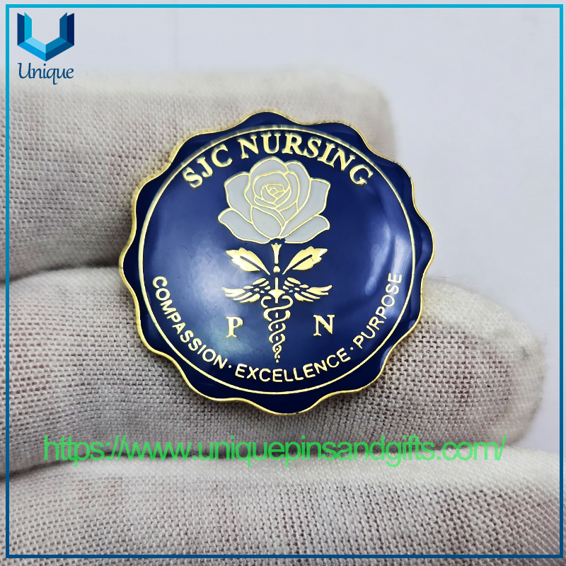 Custom 3D Metal School Brooch Lapel Pin Badge College Honor Badge SJC Nursing Badge