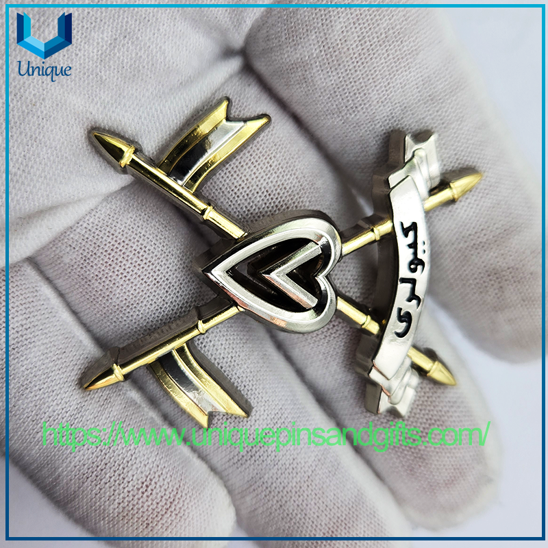 Customized Metal Badge 3D Gold-plated Emblem with Pakistani National Flag Logo