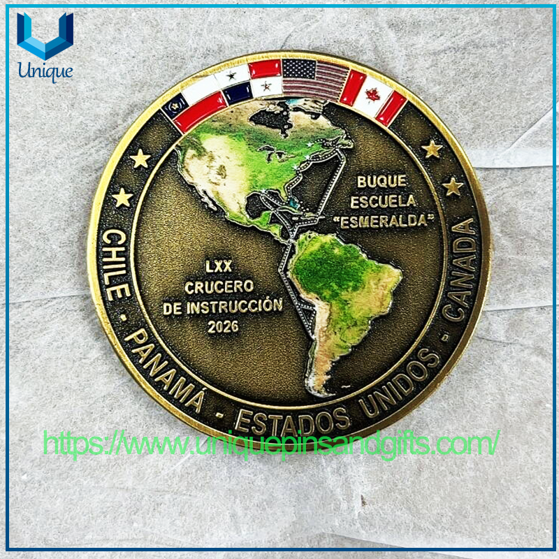 Custom Design ARMADA DE CHIL 3D Metal Gold Plating Colourful Commemorative Coins