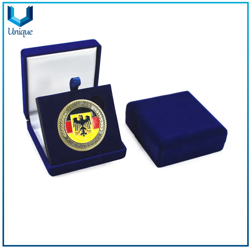 Wholesale Custom Elegant Medal Medallion Coin Display Packaging Gift Box Jewelry Ornament Velvet Box