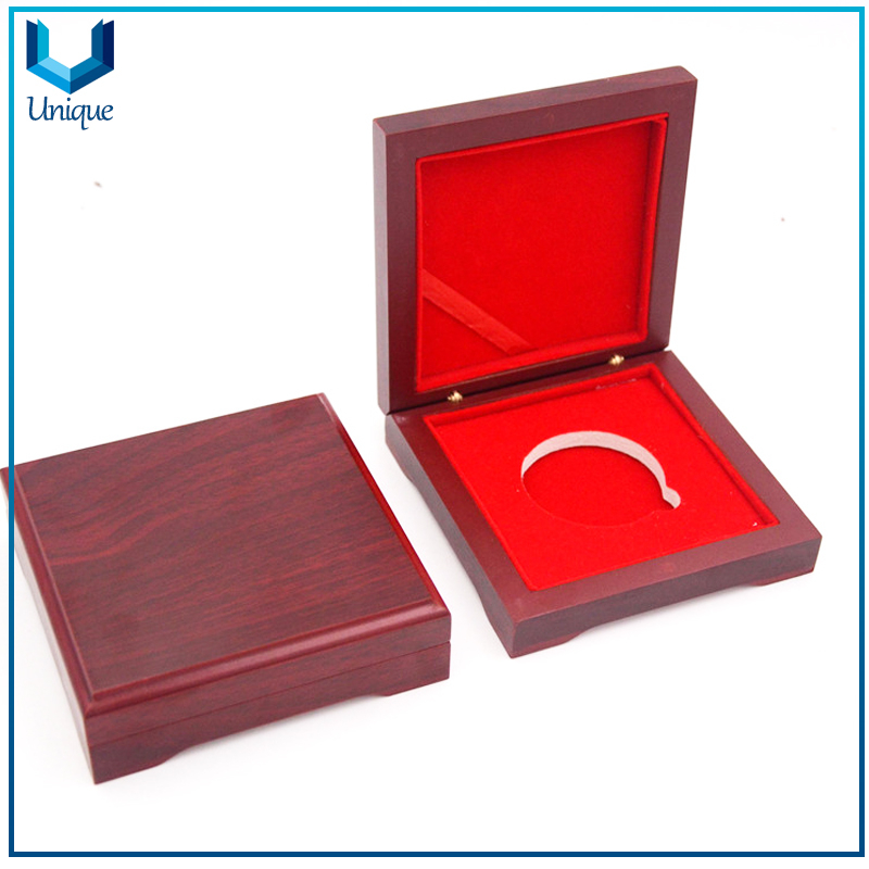 Cheap Available stock wooden box for Coin