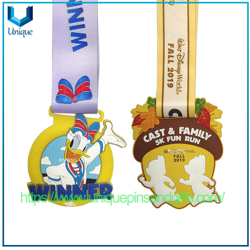 Customized PVC Soft Rubber Plastic Medals Cartoon-shaped 3D Silicone Sports Competition Awards Medals 3D Anime-style Medals