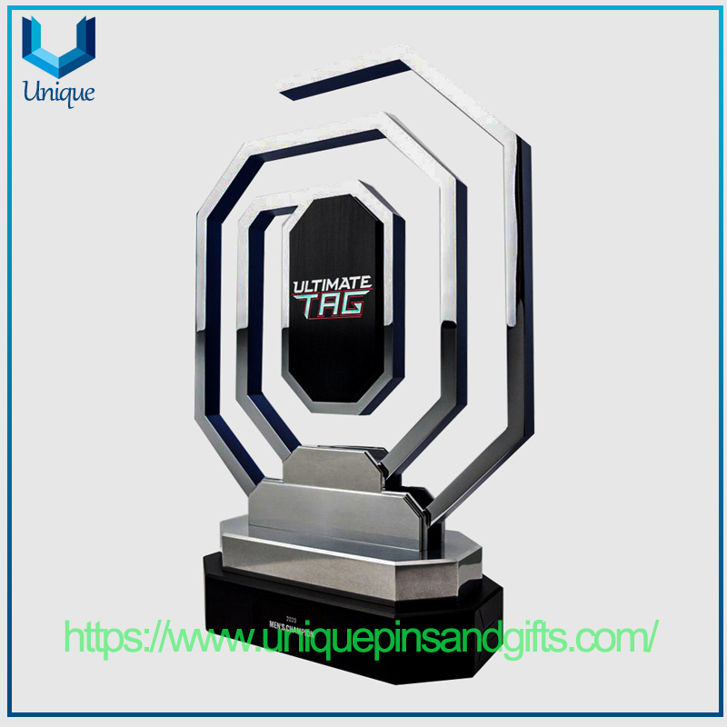 Customize New Mold Metal Trophy Creative Enterprise Honor Excellent Lettering Trophy