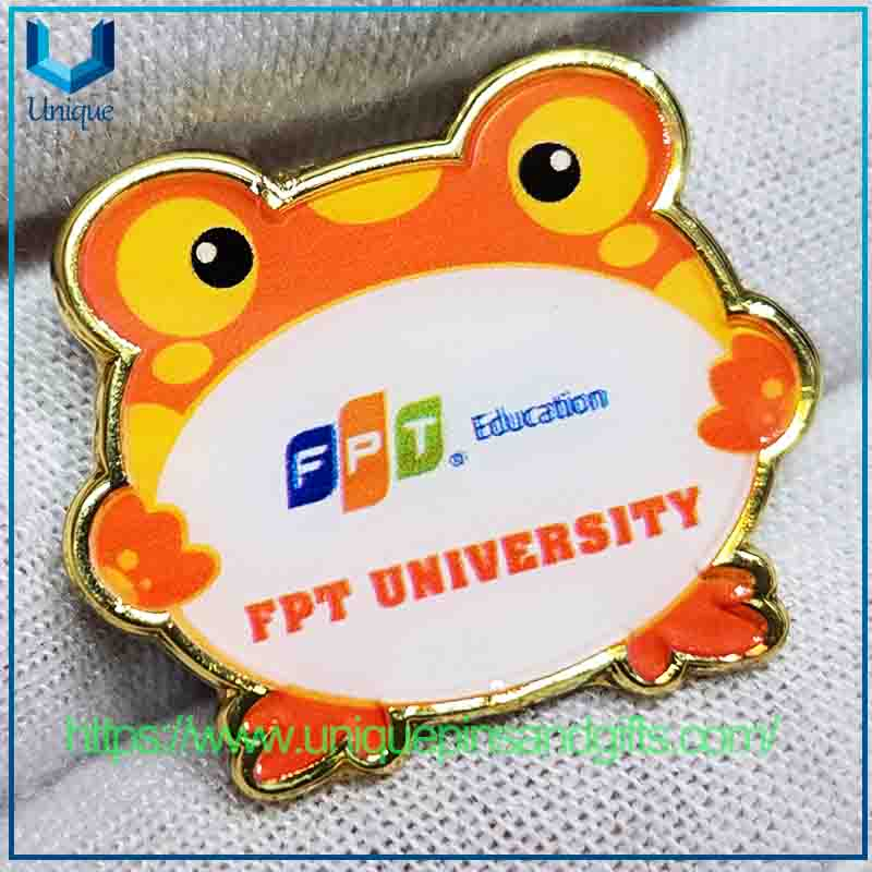 Custom Design Metal Brooch Lapel Pin Hard Soft Enamel Badge with Strong Magnetic
