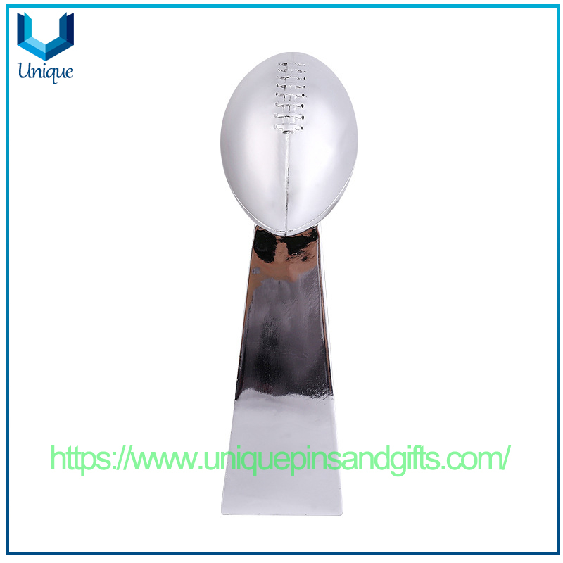 Custom Design Sports Competition Resin Trophy European Gold Plated Sports Super Trophy Study Room Living Room Decoration Rugby Trophy
