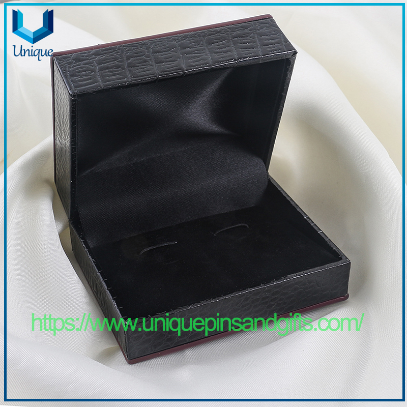 PU Leather Cufflink Gift Box In Available Stock