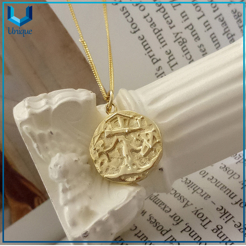 Custom Gold 3D Necklace Coin, 925 Sterling Silver Lion Necklace Pendant,Fashion Charming Necklace