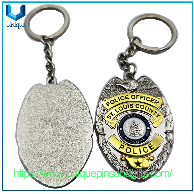 Custom Design 3D Relief Gold /Silver Oval Shape Two-color Electroplating Police Souvenir Medal Die Casted Zinc Alloy Police Keyring Keychain