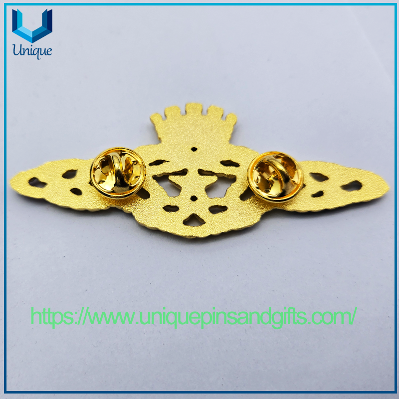 Custom Metal Art Crafts 3D Logo Lapel Pins Badges Plating Gold Uniform Butterfly Clutch Emblem for USA Air Force Security