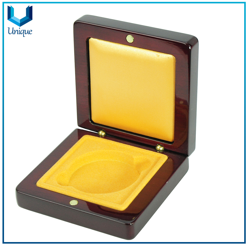 Cheap Available stock wooden box for Coin